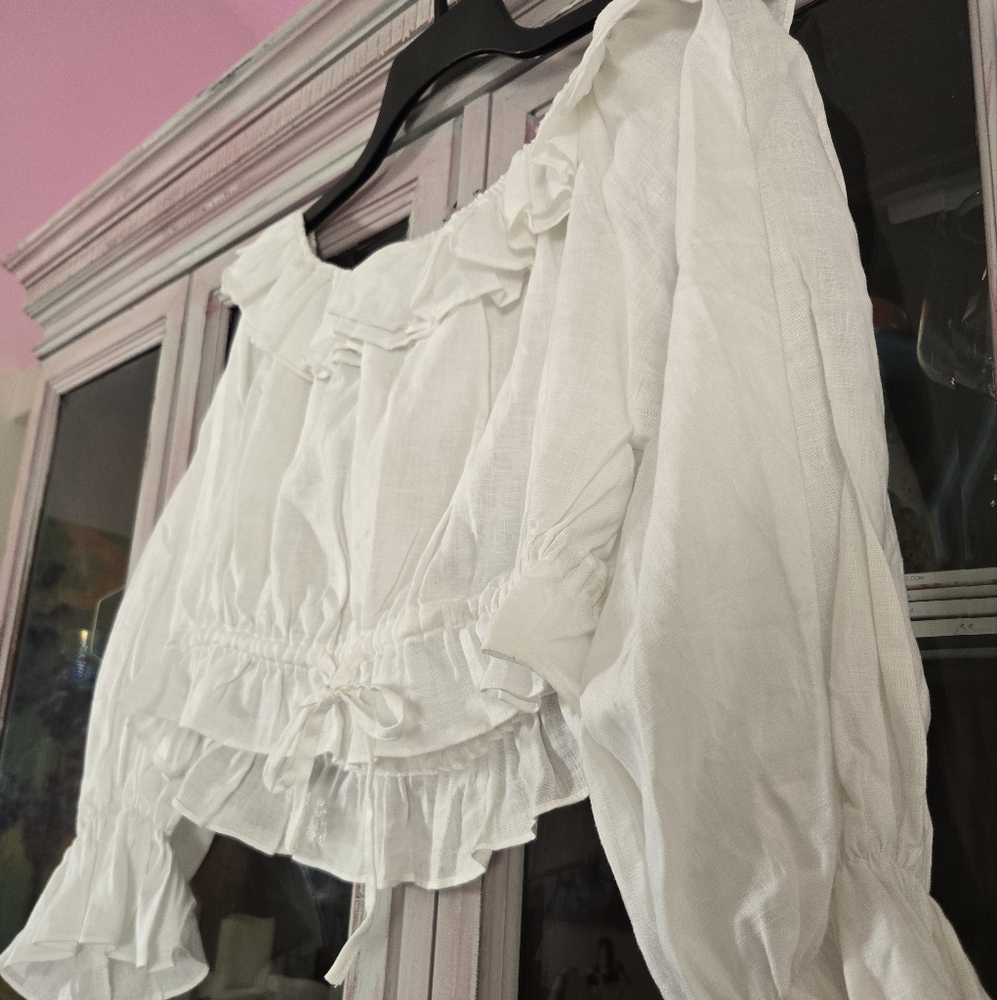 White Ruffled Blouse - image 5